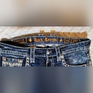 Rock Revival Stellan Slim Boot Size 33 R regular inseam is 30"-32"